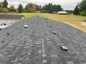 How Pacific Northwest Weather Affects Flat Roofs