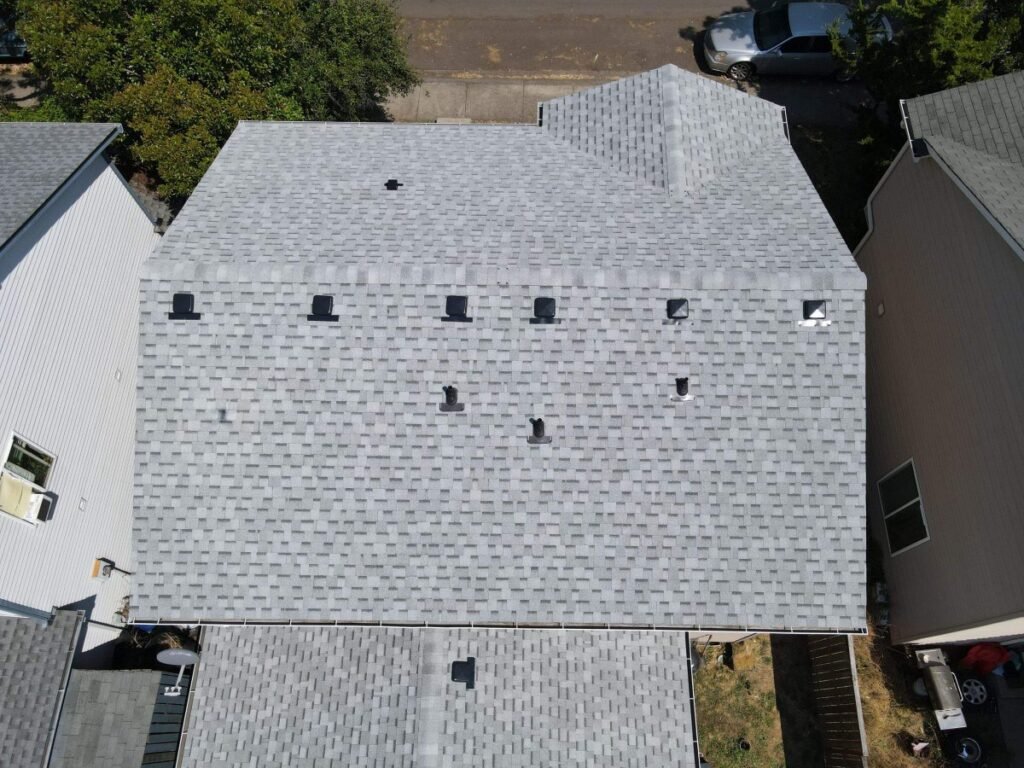 How to File an Insurance Claim for Roof Damage in Washington (2026)
